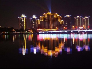 三亚湾夜景