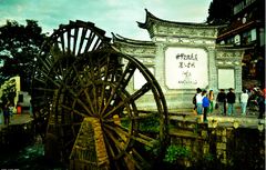 <strong><丽江-大理-昆明双飞一卧6日></strong>火车至丽江,节省8小时车程